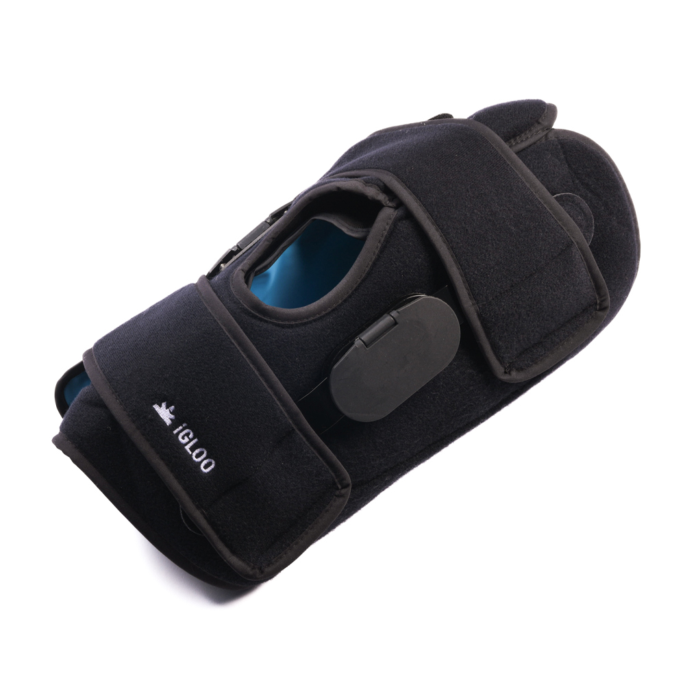 attelle de genou souple avec renfort articulée de cryothérapie igloo